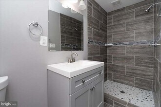1230 W Lombard St in Baltimore, MD - Building Photo - Building Photo