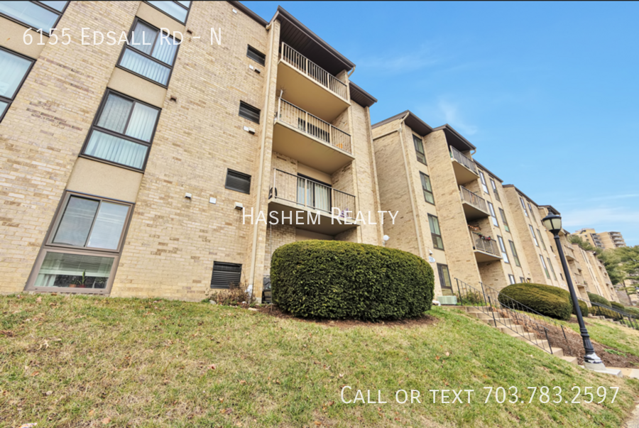 6155 Edsall Rd in Alexandria, VA - Building Photo