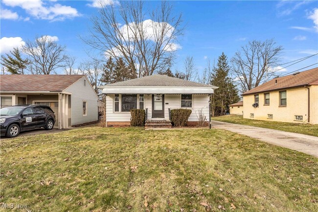 property at 187 W Glendale St