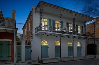 727 Saint Ann St in New Orleans, LA - Foto de edificio - Building Photo