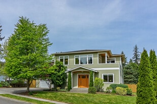 1201 160th St SW in Lynnwood, WA - Building Photo