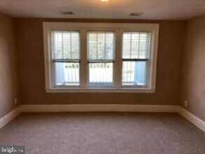 29 N 3rd St in Oxford, PA - Building Photo - Building Photo