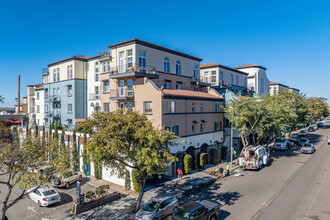 La Boheme Condominiums in San Diego, CA - Building Photo - Building Photo