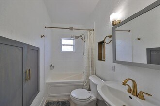2326 4th Ave N in St. Petersburg, FL - Building Photo - Building Photo