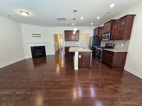 4014 Canterwood Dr in Greensboro, NC - Building Photo - Building Photo