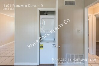 1401 Plummer St in Jacksonville, AR - Foto de edificio - Building Photo