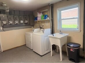 18446 Torrence Ave in Lansing, IL - Building Photo - Building Photo