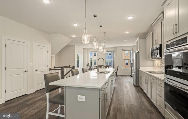 9913 Hopkins Lp in Manassas, VA - Building Photo - Building Photo
