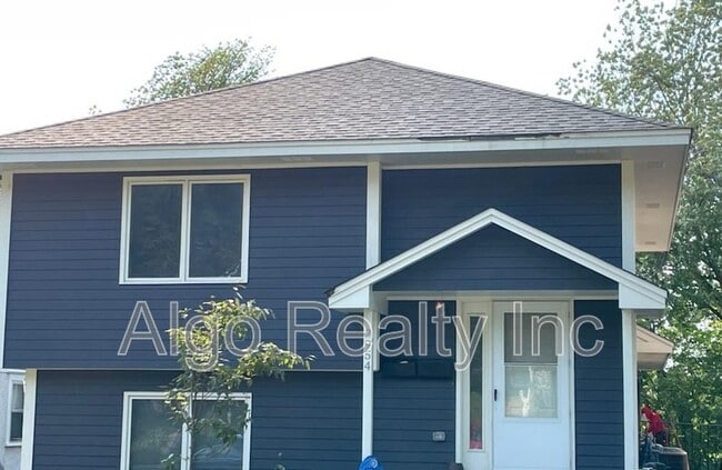 property at 2954 NE Taylor St