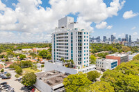 Coral Sea View in Miami, FL - Building Photo - Building Photo