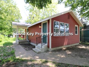 2718 S High St in Muncie, IN - Building Photo - Building Photo