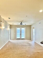 3341 Whitestone Cir in Kissimmee, FL - Building Photo - Building Photo