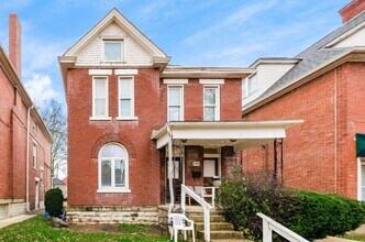 196 W 8th Ave in Columbus, OH - Building Photo - Building Photo