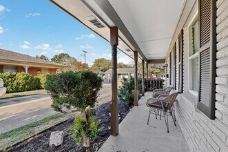 10018 Olmos Dr in Dallas, TX - Building Photo - Building Photo