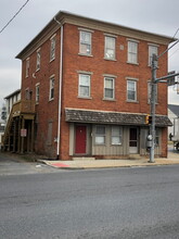 101 - 103 W Main St in Mount Joy, PA - Building Photo - Building Photo