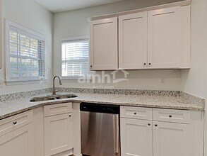 982 Simonton View Ln SE in Lawrenceville, GA - Foto de edificio - Building Photo