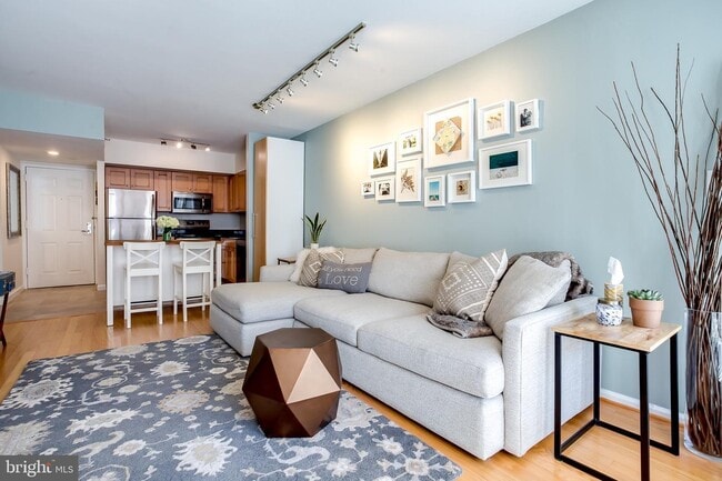 property at 1001 N Randolph St