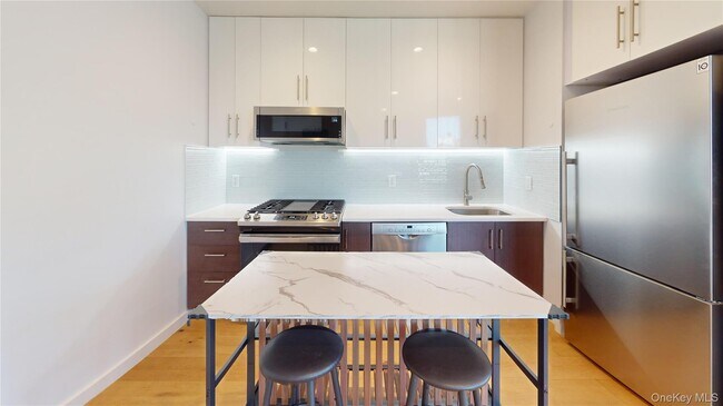 97-29-97-64 64th Rd in New York, NY - Building Photo - Building Photo