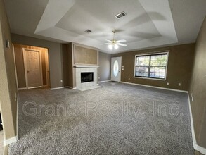 6667 Woodbury Forest Dr in Milton, FL - Building Photo - Building Photo