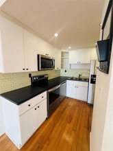 600 NE 25th St in Miami, FL - Building Photo - Building Photo