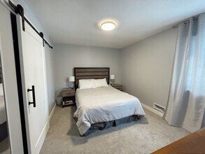 3280 Lower 150th St W in Rosemount, MN - Building Photo - Building Photo