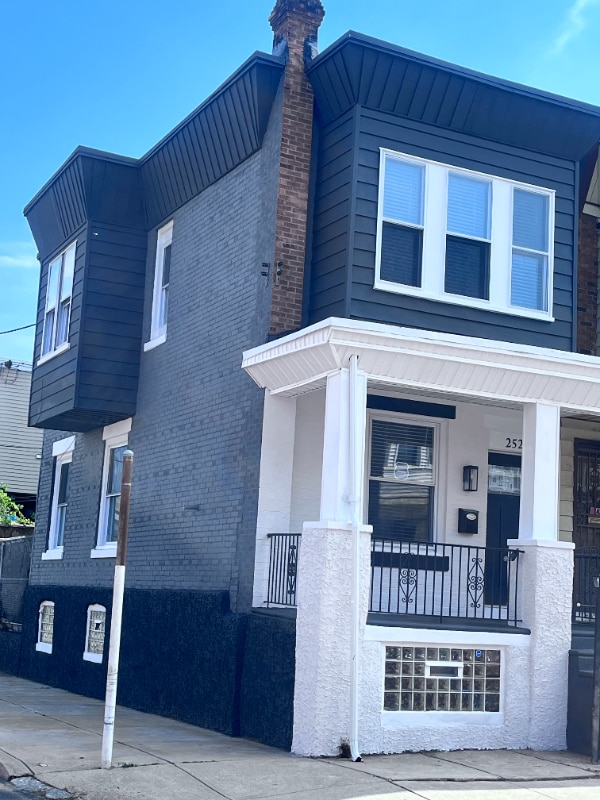 2520 W Seybert St in Philadelphia, PA - Foto de edificio - Building Photo