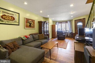 3285 Chatham St in Philadelphia, PA - Building Photo - Building Photo