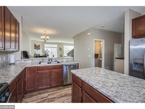 5149 95th Way N in Brooklyn Park, MN - Building Photo - Building Photo