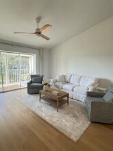 529 Mardel Dr, Unit 311 in Naples, FL - Building Photo - Building Photo