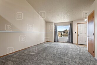 1526 N Coach Dr in Spokane Valley, WA - Building Photo - Building Photo