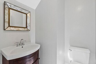 4305 Massachusetts Ave NW in Washington, DC - Building Photo - Building Photo