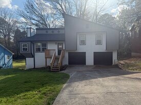 2715 Cordite Loop in Snellville, GA - Building Photo