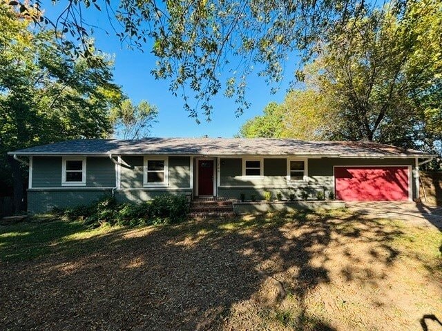 700 E Edna St
