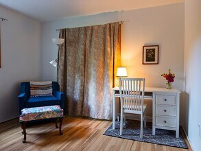 7035 App Rd, Unit up stairs in Two Harbors, MN - Foto de edificio - Building Photo