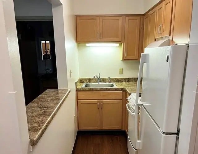 property at 319 E 12th St