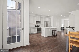 608 Mayer Pl in Lancaster, PA - Foto de edificio - Building Photo