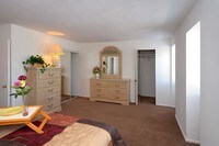 Chateau Apartments photo'