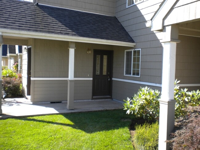property at 2946 Matt Dr