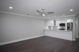 116 Smithtown Blvd in Nesconset, NY - Building Photo - Building Photo