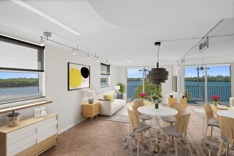 689 NE 6th Ct, Unit 4010 in Boynton Beach, FL - Building Photo - Building Photo