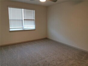 7711 Jackson Graham Dr in Austin, TX - Building Photo - Building Photo
