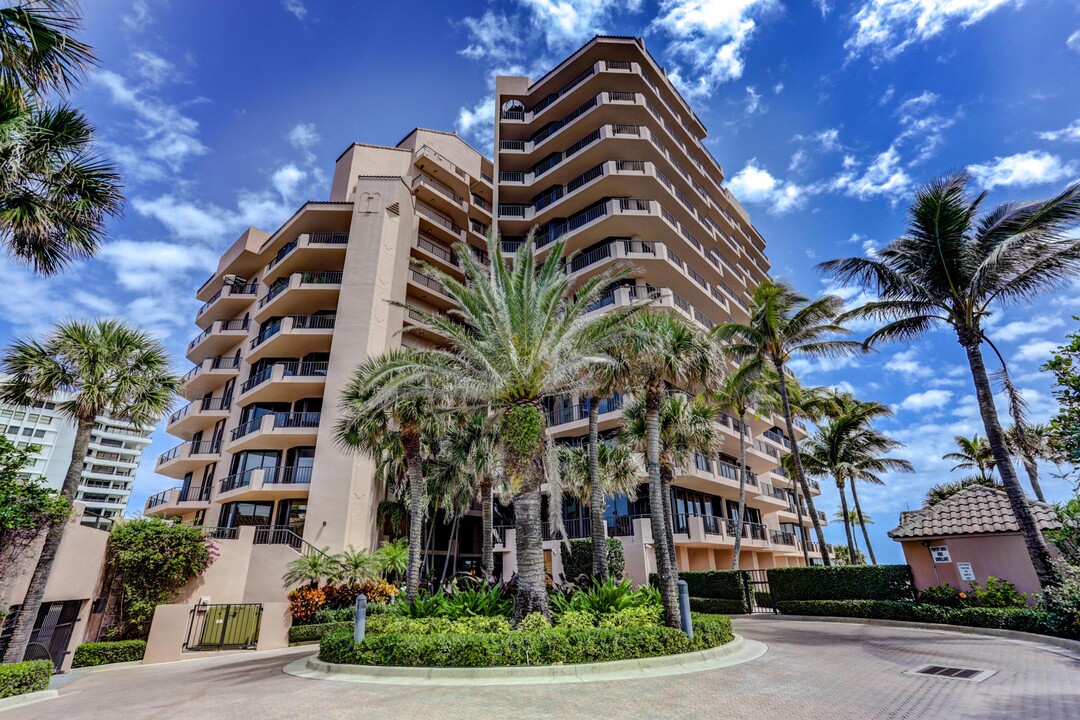 530 Ocean Dr in Juno Beach, FL - Building Photo