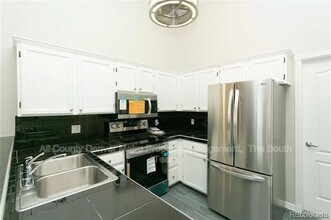 9617 W Chatfield Ave in Littleton, CO - Building Photo - Building Photo