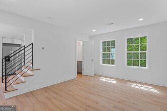 237 Howard St NE, Unit 4 in Atlanta, GA - Building Photo - Building Photo