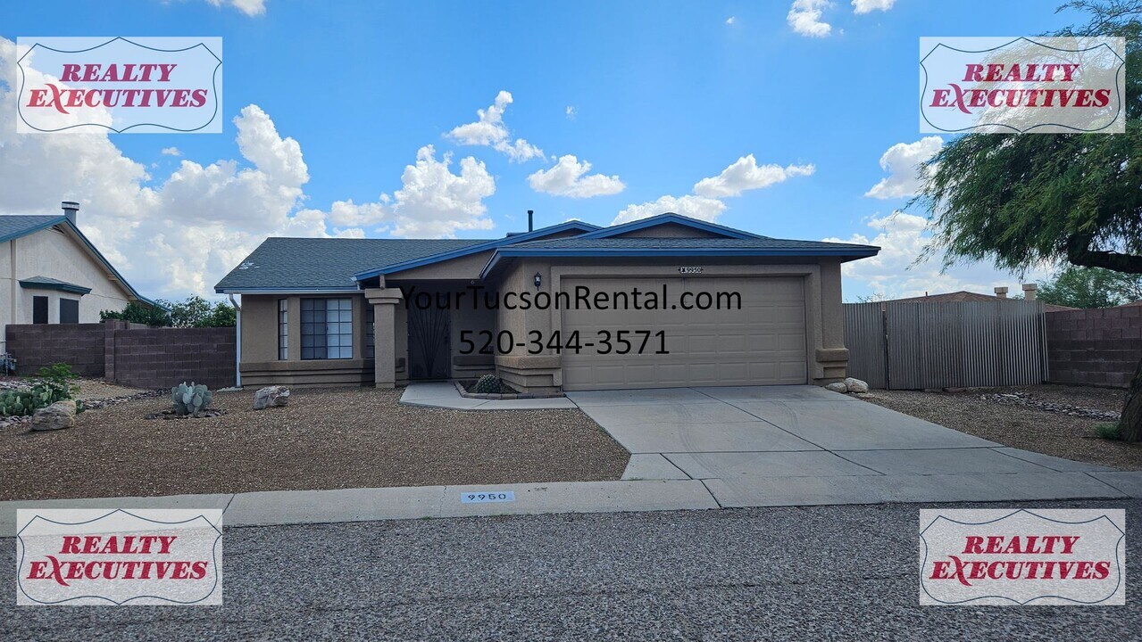 9950 E Watson Dr in Tucson, AZ - Building Photo