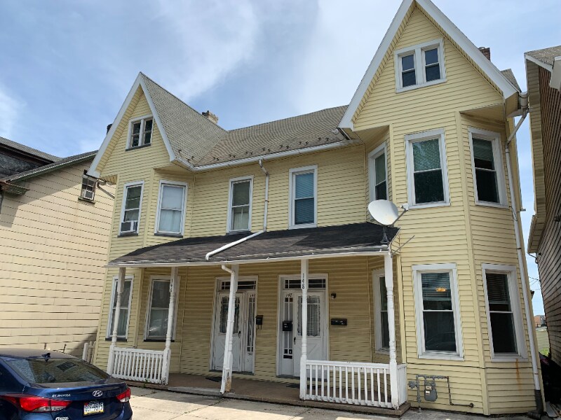 148 S 17th St in Easton, PA - Building Photo