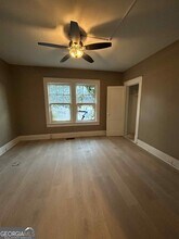 1049 Birch St in Macon, GA - Building Photo - Building Photo