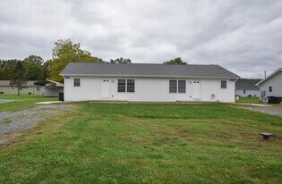 951-953 4th St in Jersey Shore, PA - Building Photo