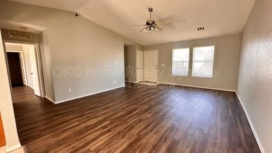 5520 Bush Creek Way in Oklahoma City, OK - Building Photo - Building Photo