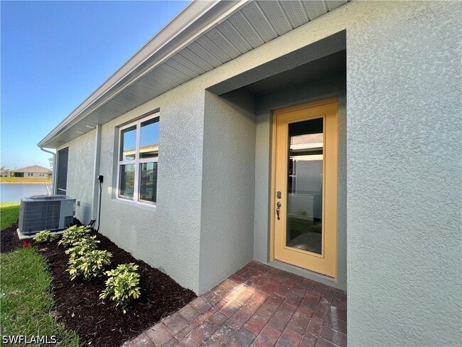 842 Enbrook Lp in Naples, FL - Building Photo - Building Photo